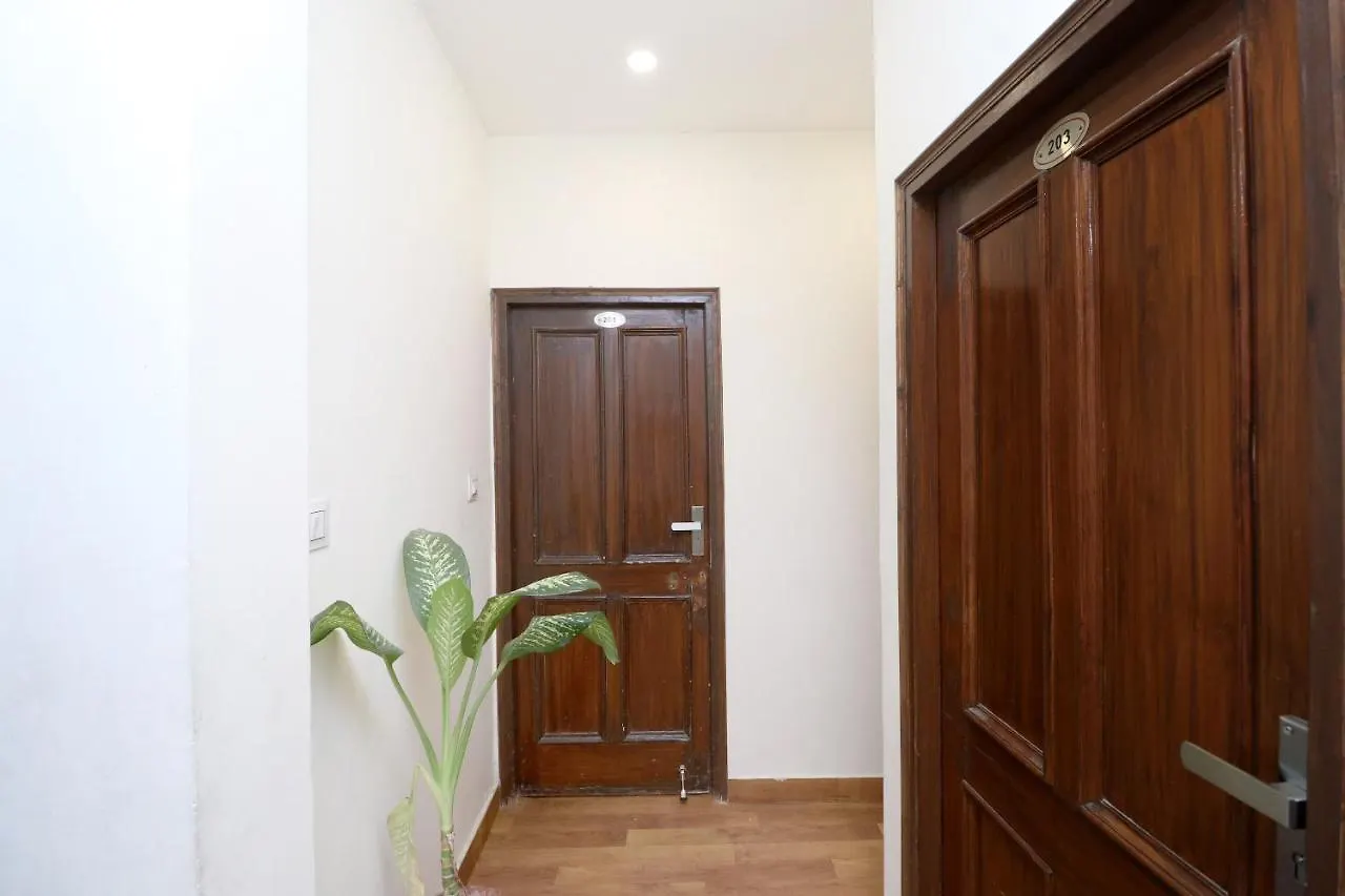 Oyo Flagship 43968 Hotel Rosewood Panchkula